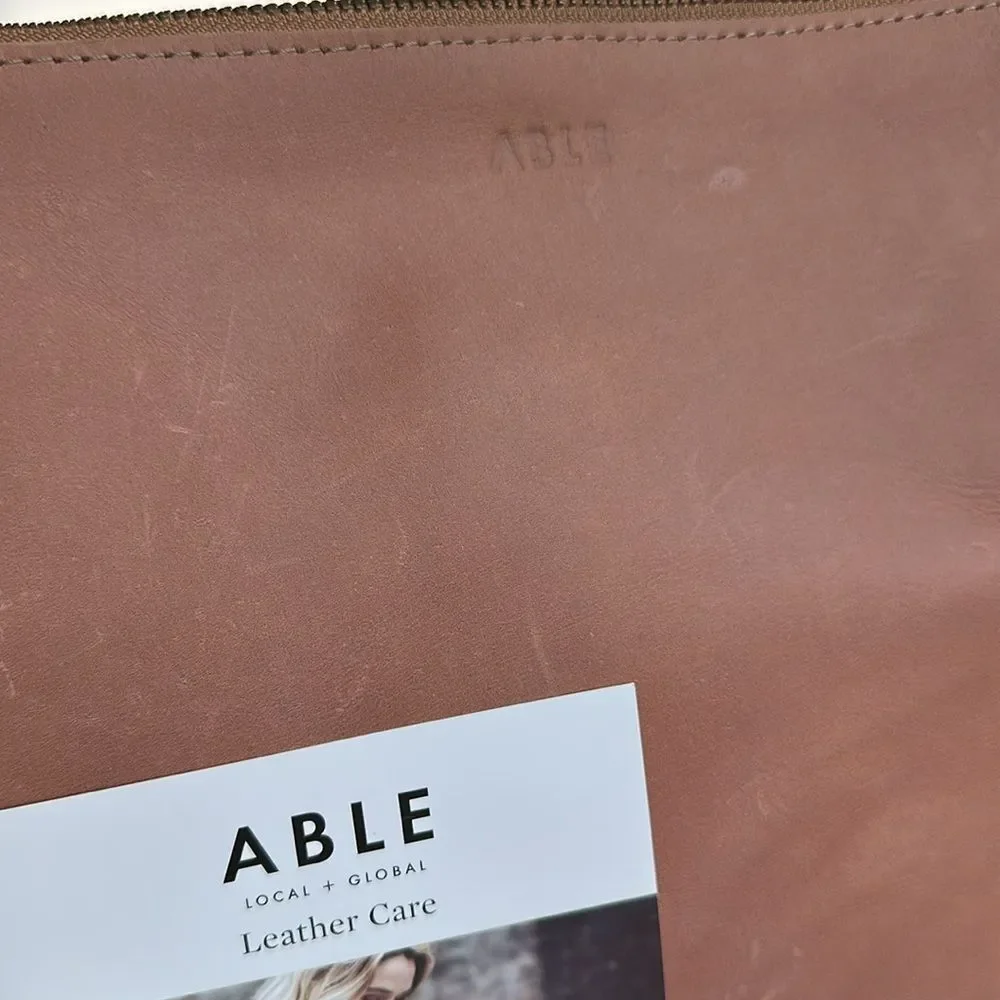 Able Dusty Pink Leather Pouch - Picture 3 of 15